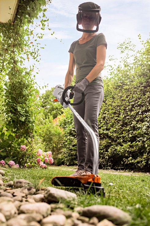 115012 ТРИММЕР БЕНЗИНОВЫЙ STIHL FS 38