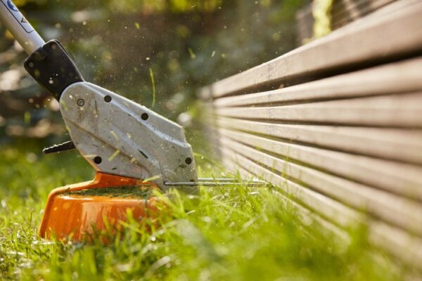 97235 АККУМУЛЯТОРНАЯ МОТОКОСА STIHL FSA 45