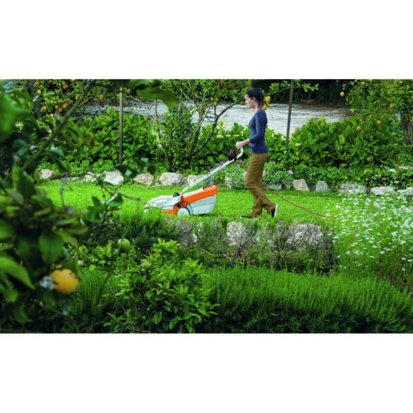 stihlrme23505 ЭЛЕКТРИЧЕСКАЯ ГАЗОНОКОСИЛКА STIHL RME 235