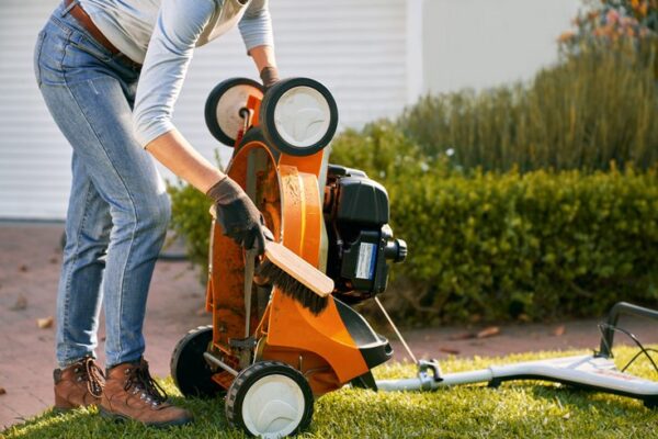 БЕНЗИНОВАЯ ГАЗОНОКОСИЛКА STIHL RM 448 TC