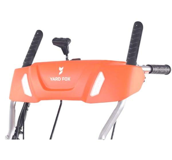 10 Снегоуборщик бензиновый YARD FOX BASIC 6652E